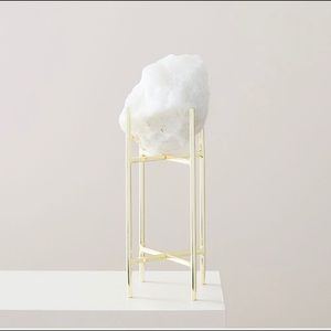 Natural Stone On Stand Objects